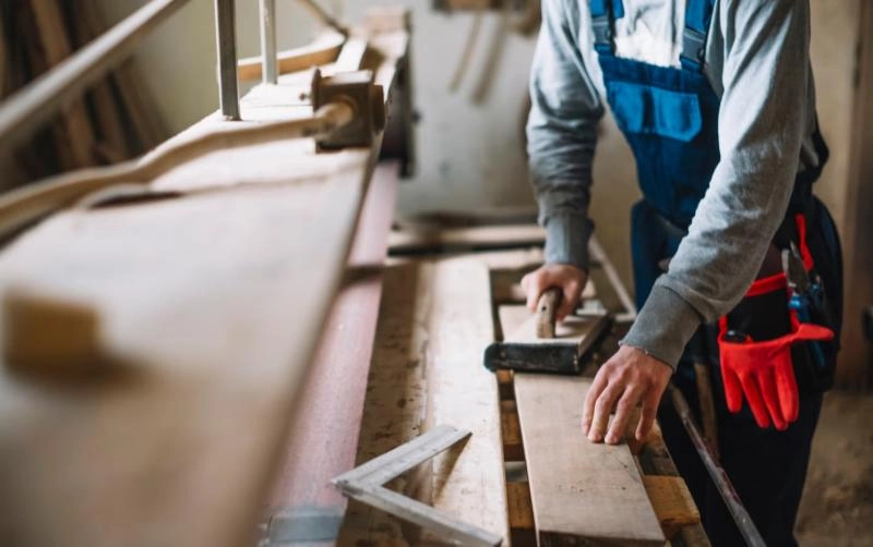 Мебельщикам