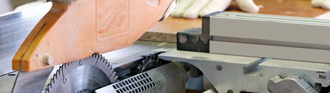 Столяр-станочник Столяр-станочник