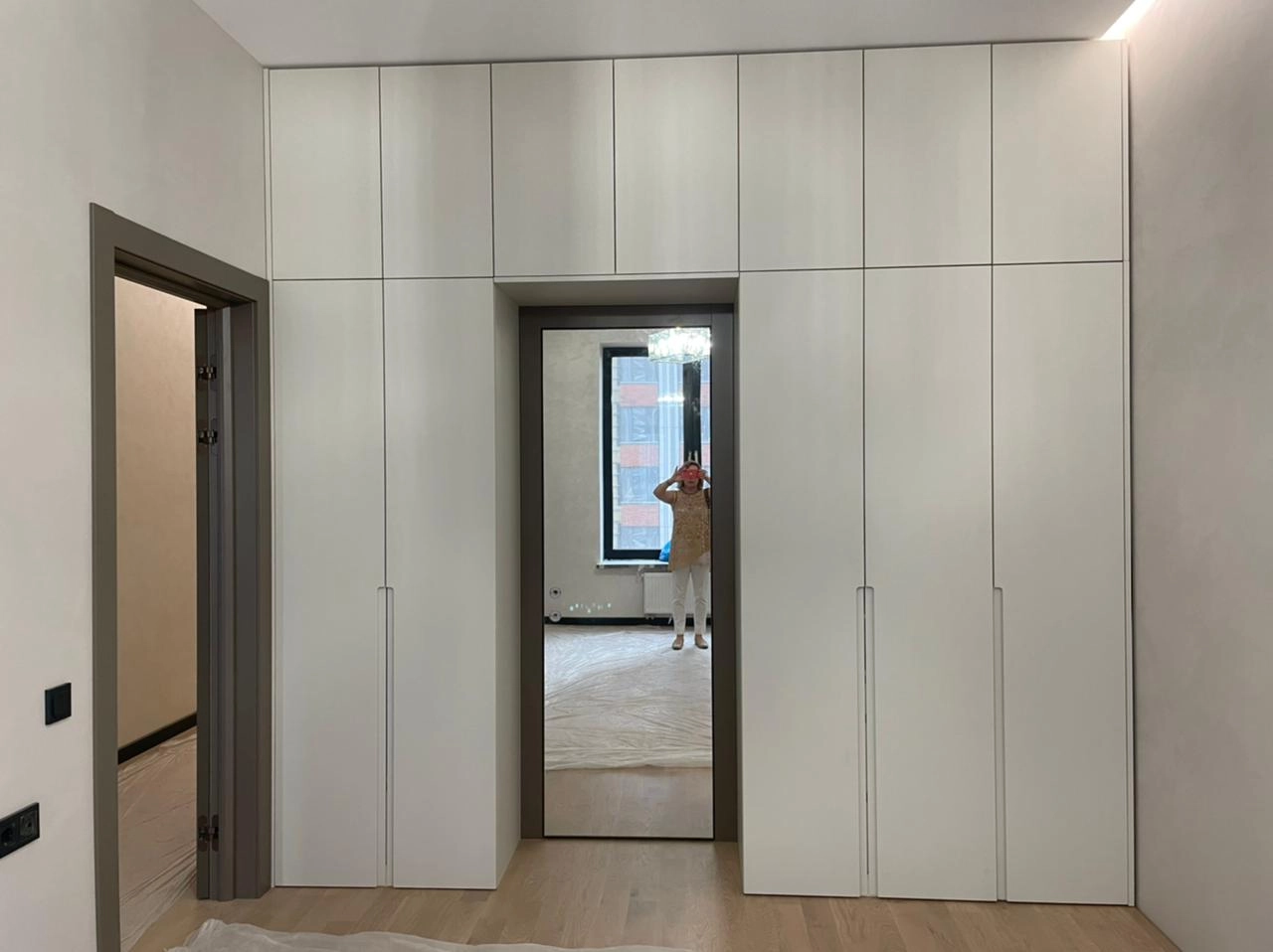 newline_integra_шкафы_с_интегрированной_ручкой_кухни.ру.jpg newline_integra_шкафы_с_интегрированной_ручкой_кухни.ру.jpg